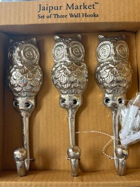 Jaipur Market Set of 3 Owl Wall Hooks – Cast Metal Decorative Coat/Towel Hooks